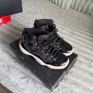 Jordan 11 size 7Y